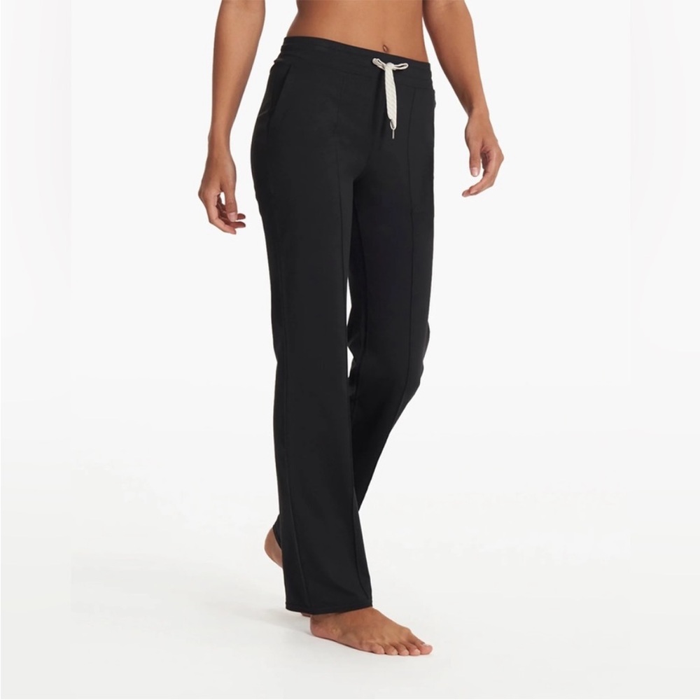 Vuori Halo Wide Leg Flare Pant XS